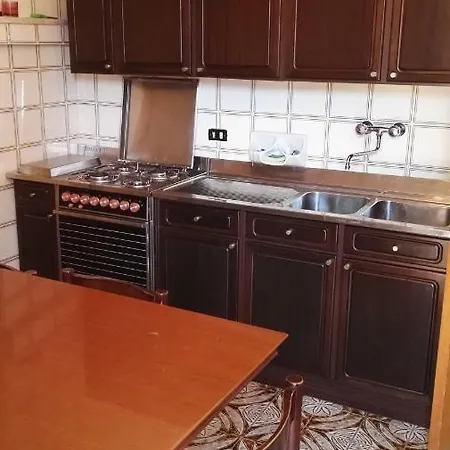 Le Dimore Di Flora Charme Монополи